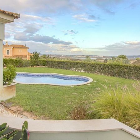 Villas @ Quinta Do Vale Golfe 카스트로마림 객실 사진